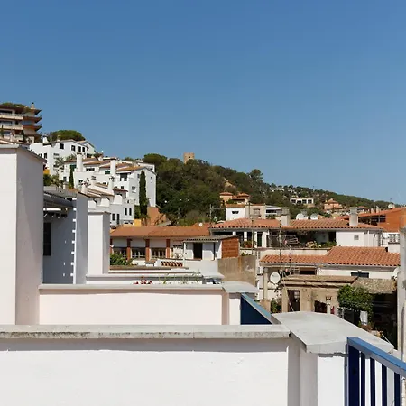 Lets Holidays Big Terrace House With Parking Вилла *