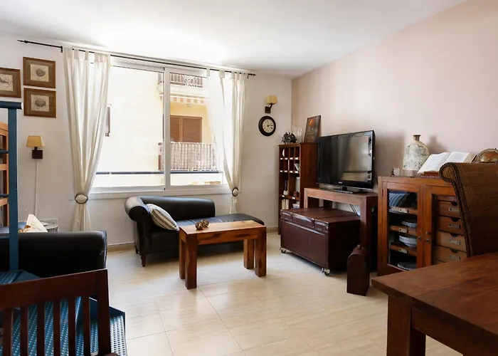 فيلة Lets Holidays Big Terrace House With Parking توسا ذي مار